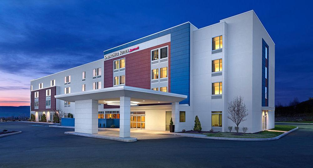 Springhill By Marriott Wisconsin Dells Hotel Lake Delton